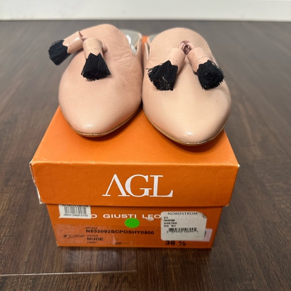 AGL Attilio Giusti Leobruni BLUSH LEATHER OPEN BACK POINTED TOE Tassels Flats - Picture 3 of 10